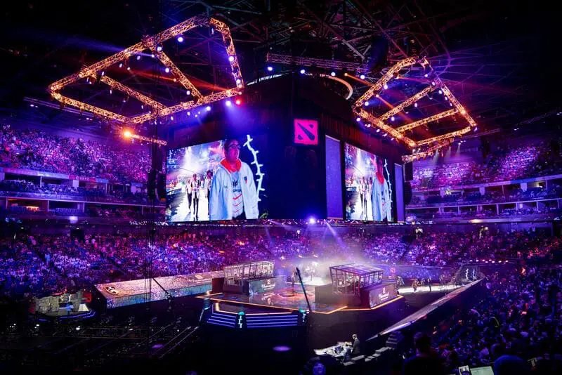 Scenic design - esport - cover