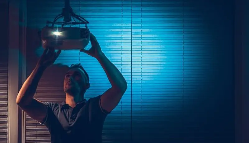 HeavyM for enterprise - projector service